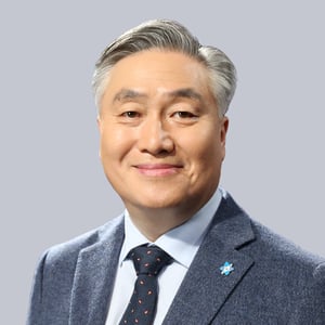 Dr. Bum-Jin Chung
